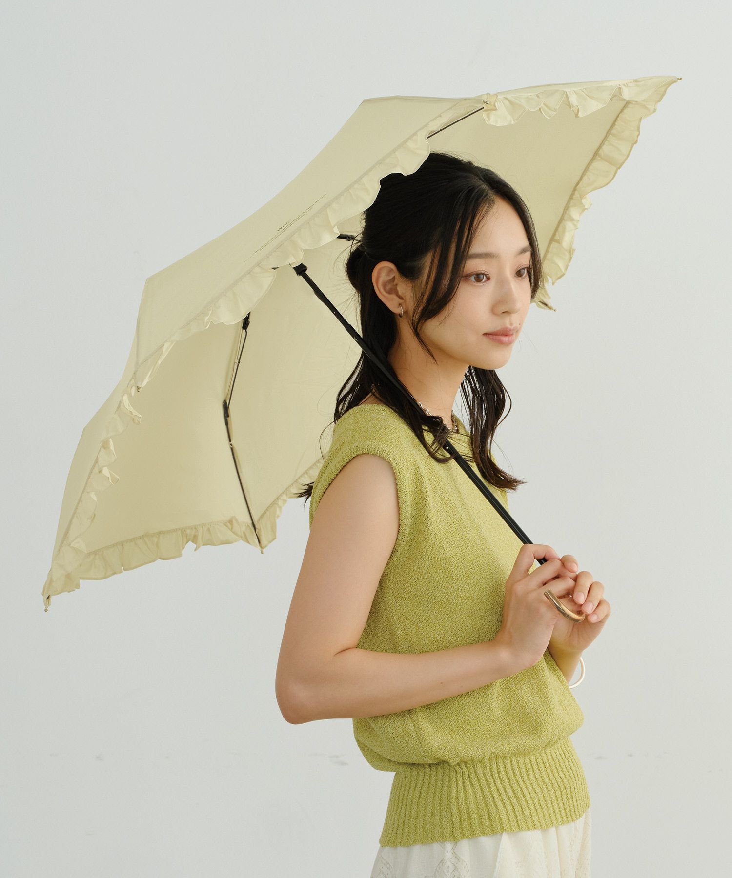 フェミニンフリル ミニ 雨傘 折りたたみ傘 晴雨兼用 ギフト対象 Wpc