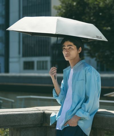 大人の男性のための晴雨兼用傘 Wpc. IZA (イーザ)